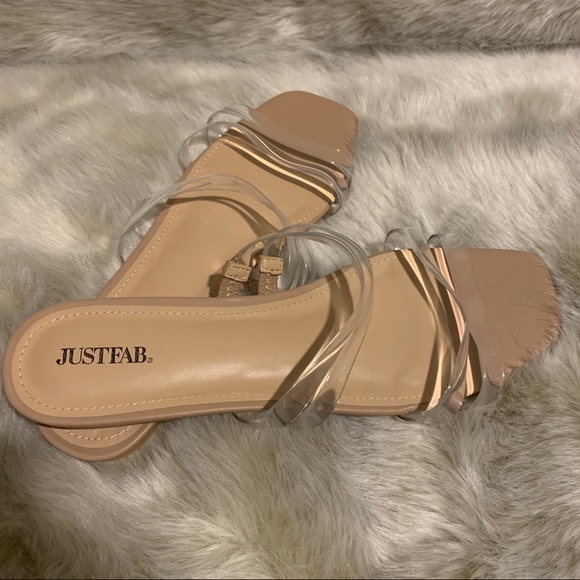 JustFab Shoes - NWOT JustFab nude slides